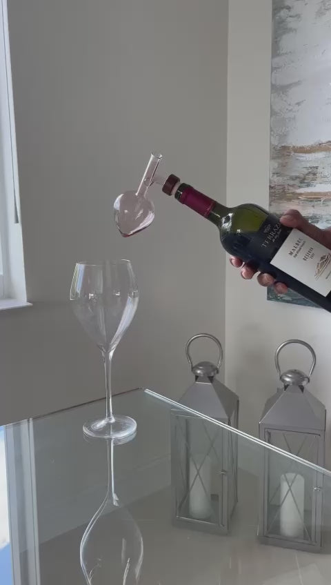 Centellino Video Wine Serving